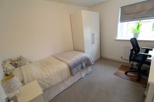 Bedroom- click for photo gallery